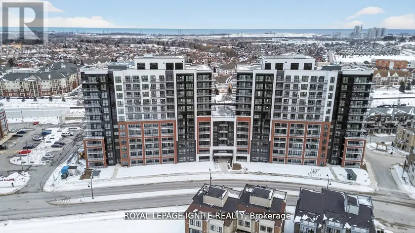 Apartment at 627 - 51 CLARINGTON BOULEVARD, Clarington