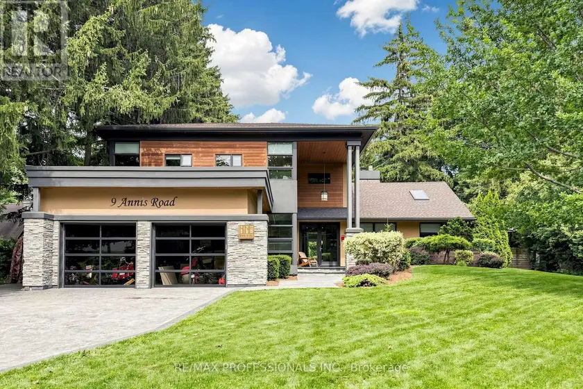Detached at 9 ANNIS ROAD, Toronto