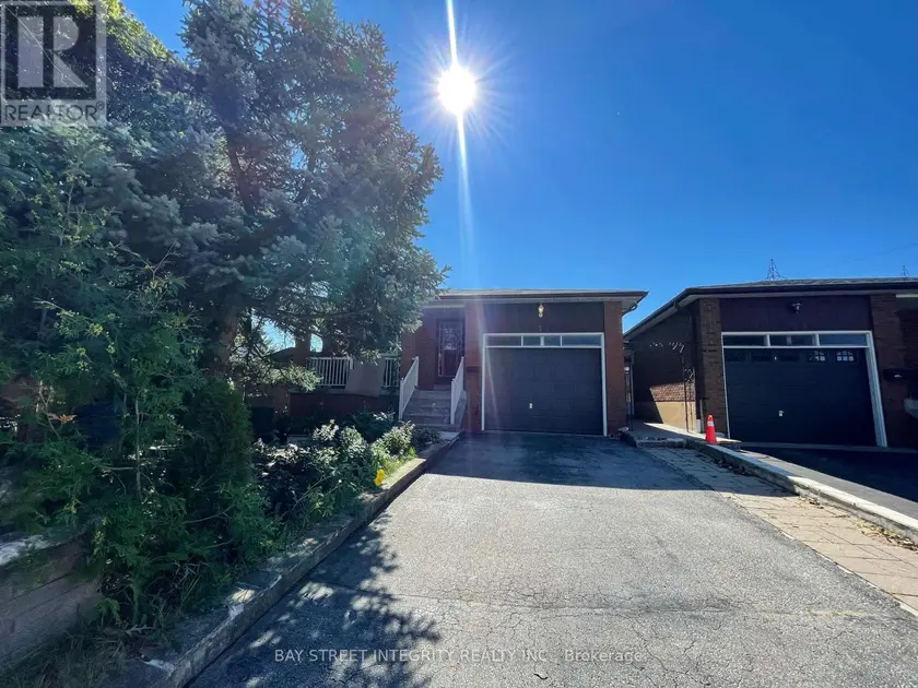 Semi-Detached/Link at 34 IANGROVE TERRACE, Toronto