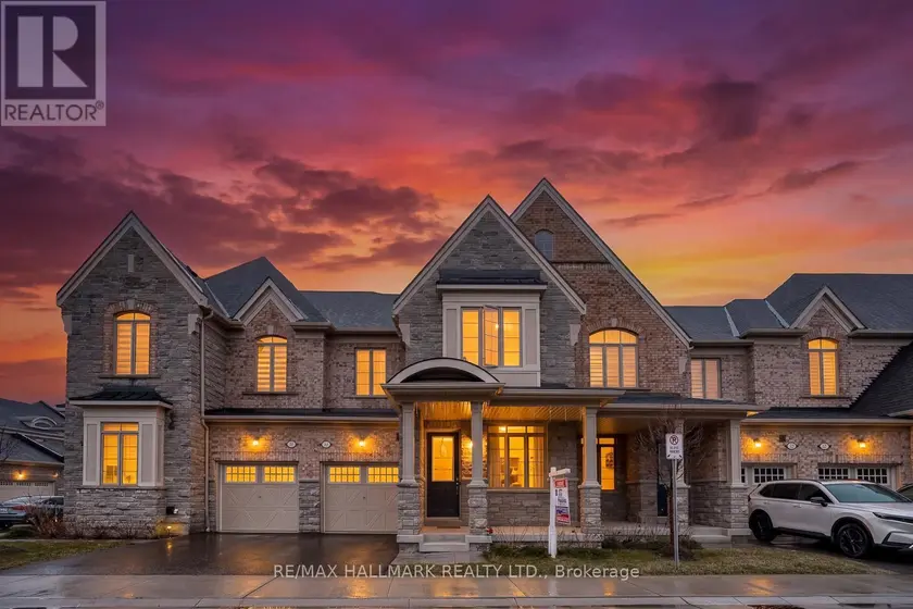 Townhouse at 4 HICKLING LANE, Ajax