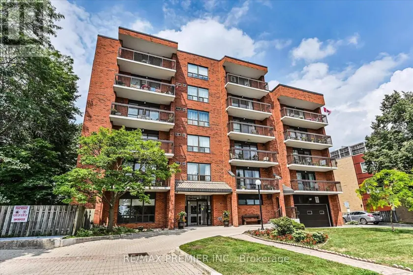 Apartment at 403 - 3734 ST CLAIR AVENUE E, Toronto