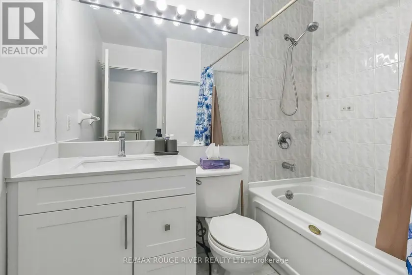 Apartment at 2301 - 1 LEE CENTRE DRIVE, Toronto