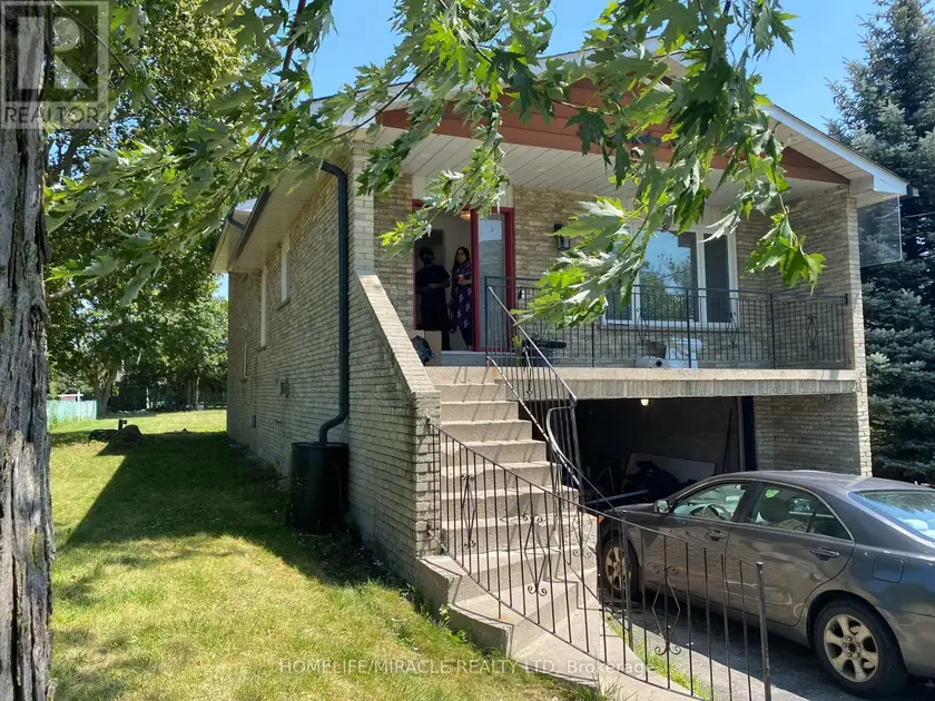 Detached at 289 LIVINGSTON ROAD, Toronto
