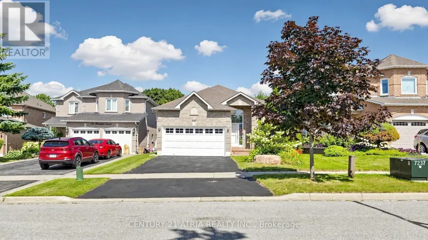 Detached at 102 HUNTINGTON CRESCENT, Clarington