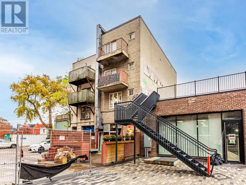 Apartment at 4 - 996 QUEEN STREET E, Toronto