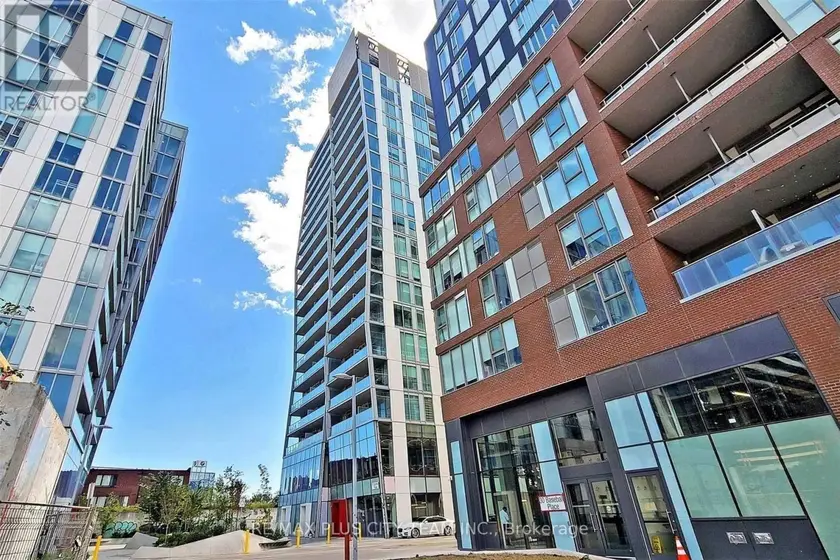 Apartment at 305 - 15 BASEBALL PLACE, Toronto