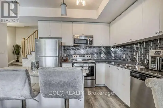 Townhouse at 218 - 1555 KINGSTON ROAD, Pickering