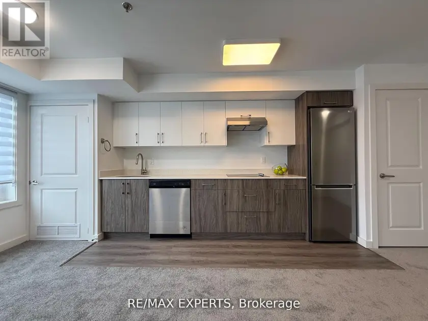 Apartment at 104 - 45 CONNAUGHT AVENUE, Toronto