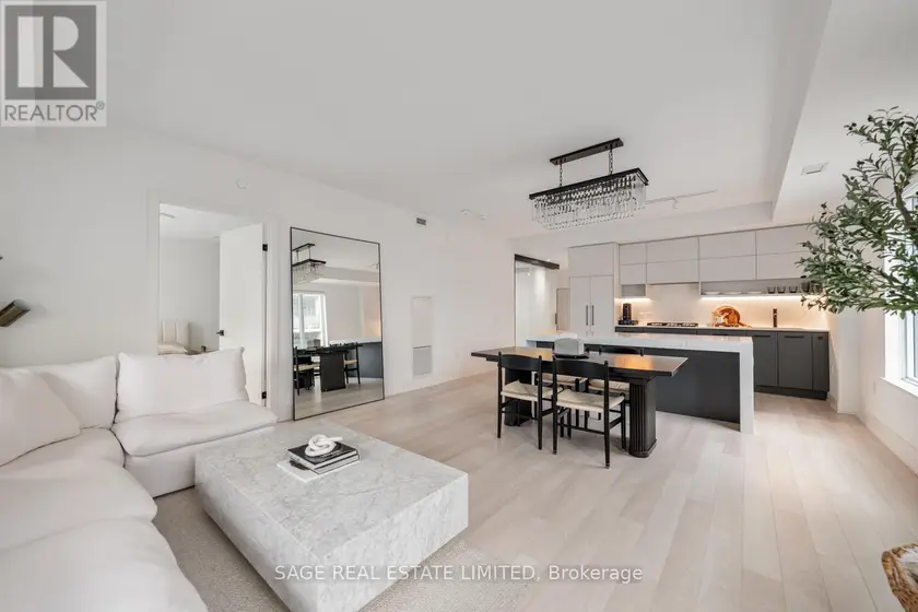 Apartment at 206 - 1888 QUEEN STREET E, Toronto