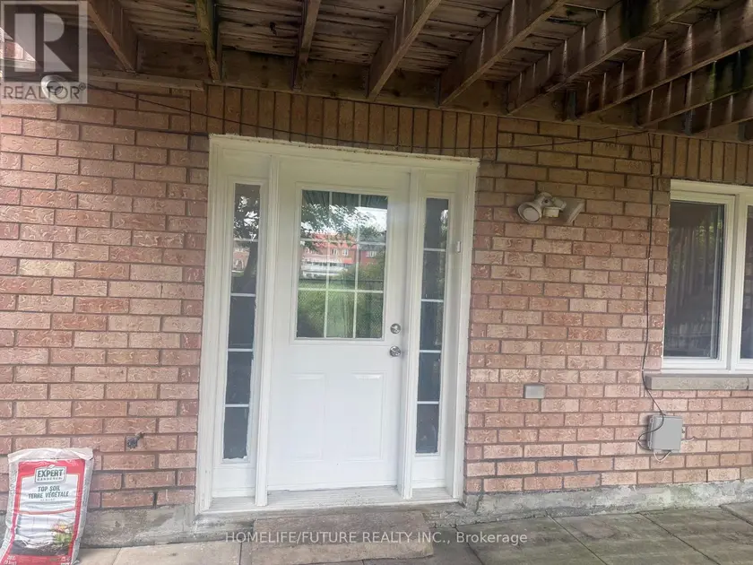 Detached at BASEMENT - 92 KNOTWOOD CRESCENT, Toronto