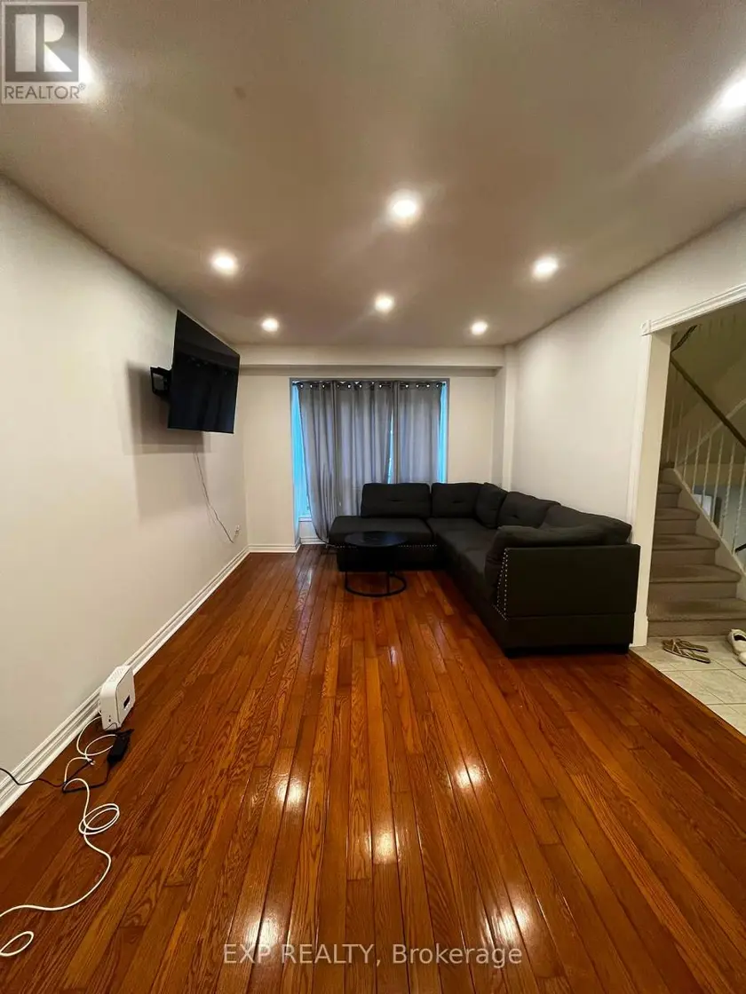 Townhouse at 10 - ROOM C - 222 PEARSON STREET, Oshawa