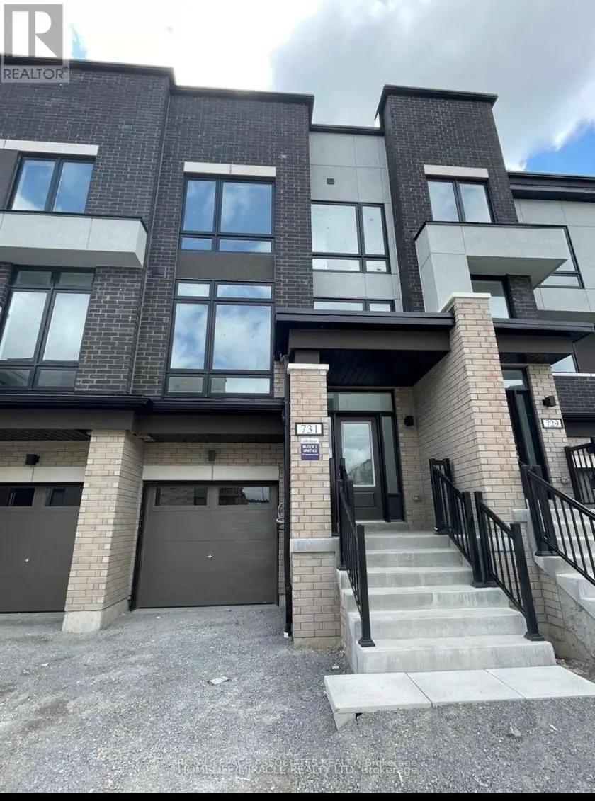 Townhouse at 731 HEATHROW PATH, Oshawa