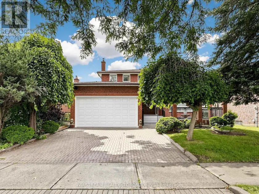 Detached at 117 AMBERCROFT BOULEVARD N, Toronto