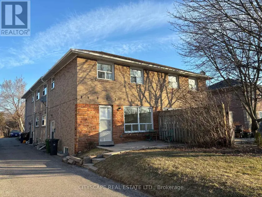 Townhouse at 116 GUILDWOOD PARKWAY, Toronto