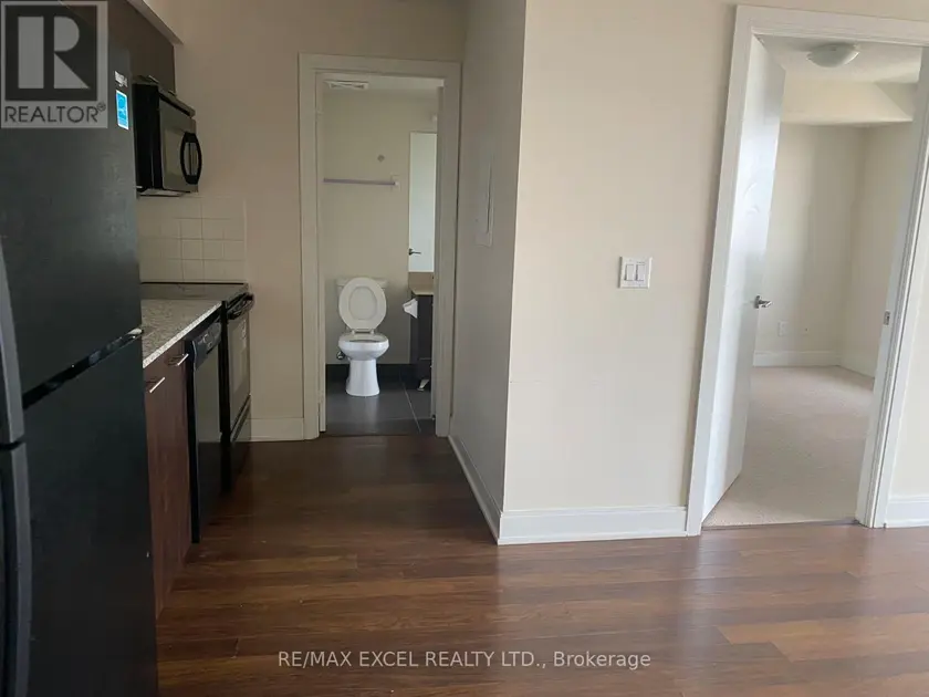 Apartment at 3901 - 125 VILLAGE GREEN SQUARE, Toronto