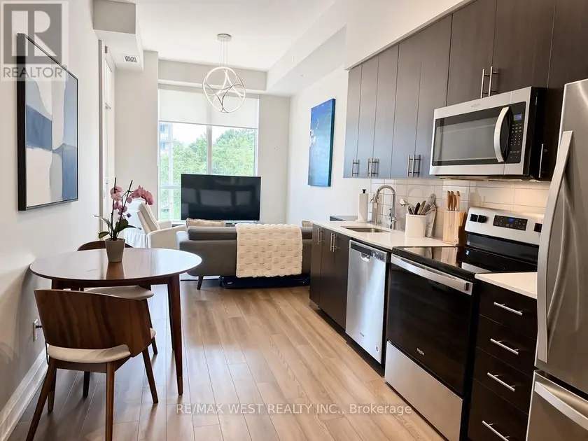 Apartment at 210 - 3121 SHEPPARD AVENUE E, Toronto