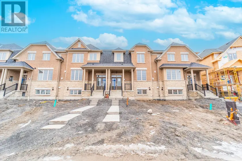 Townhouse at 332 CORONATION ROAD, Whitby