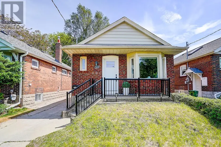 Detached at 609 MORTIMER AVENUE, Toronto