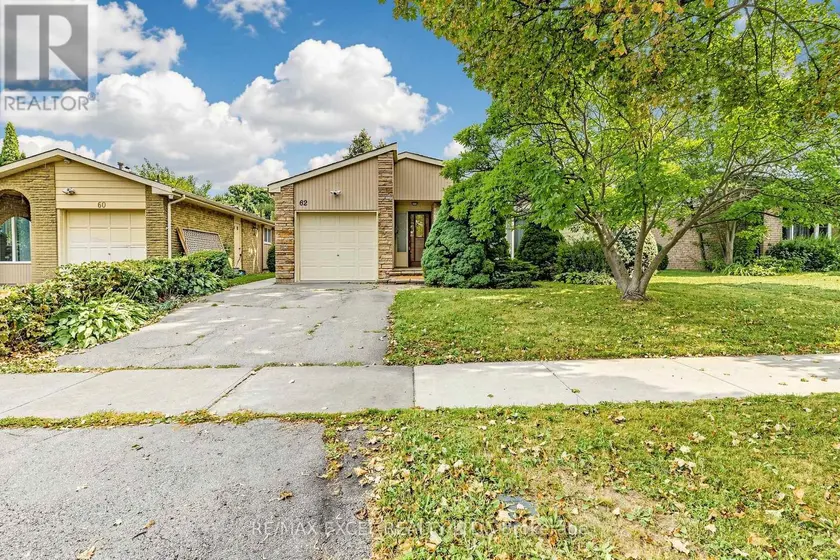 Detached at 62 ARDGOWAN CRESCENT, Toronto