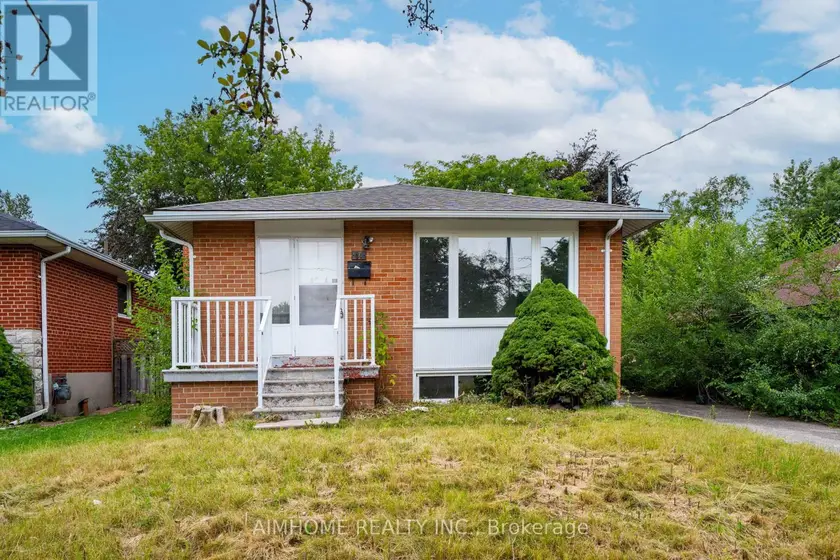 Detached at 36 MORAINE HILL DRIVE, Toronto