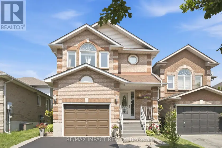 Detached at 106 MCFEETERS CRESCENT, Clarington