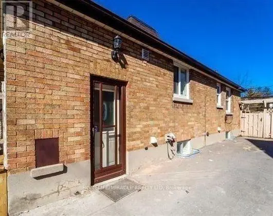 Detached at BASEMENT UNIT - 97 CENTRAL PARK BOULEVARD N, Oshawa