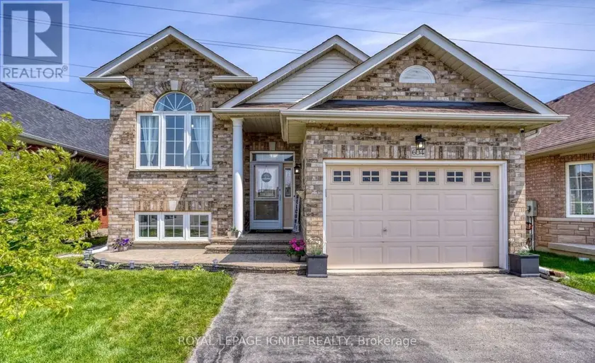 Detached at 604 WOODMOUNT CRESCENT, Oshawa