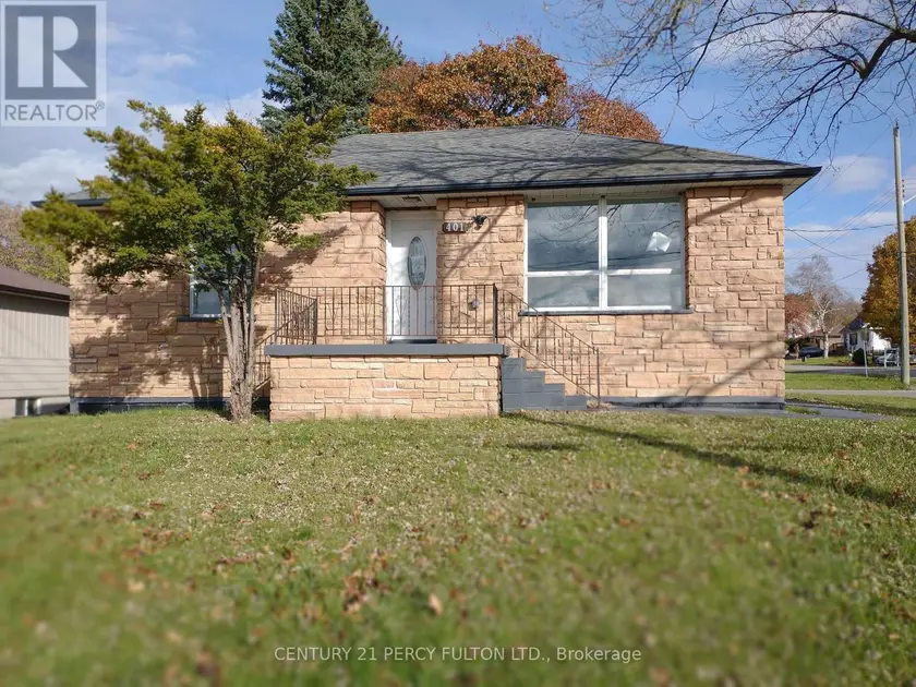 Detached at 401 ANDERSON STREET, Whitby