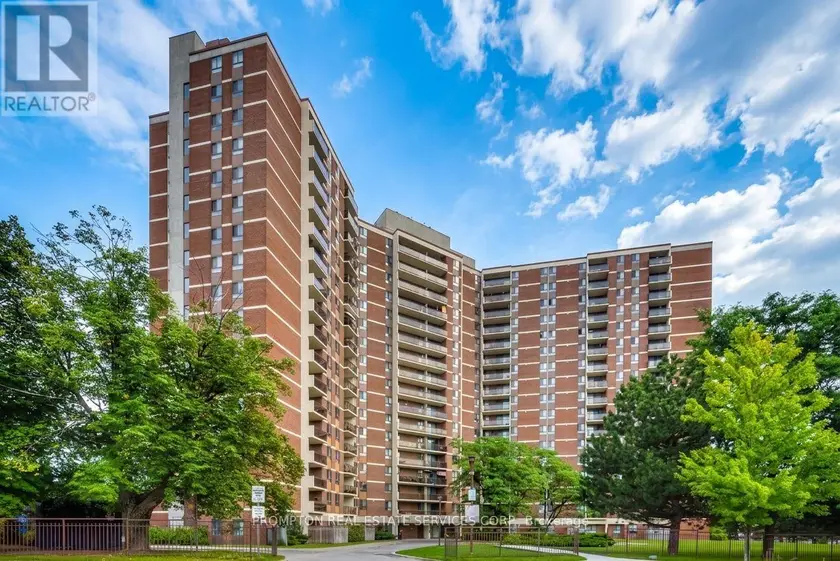 Apartment at 104 - 121 TRUDELLE DRIVE, Toronto