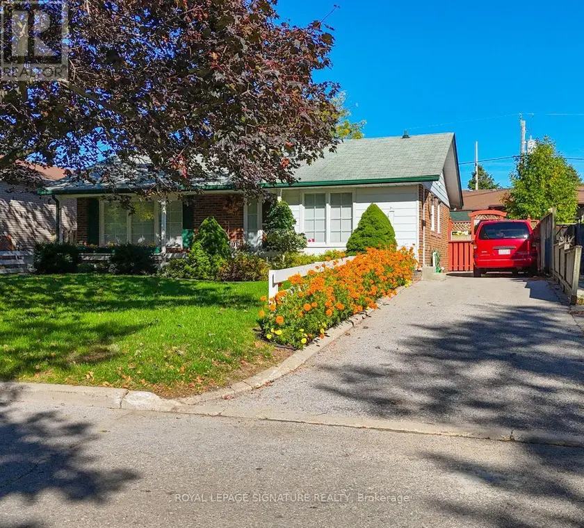 Detached at 150 CLEMENTS ROAD E, Ajax