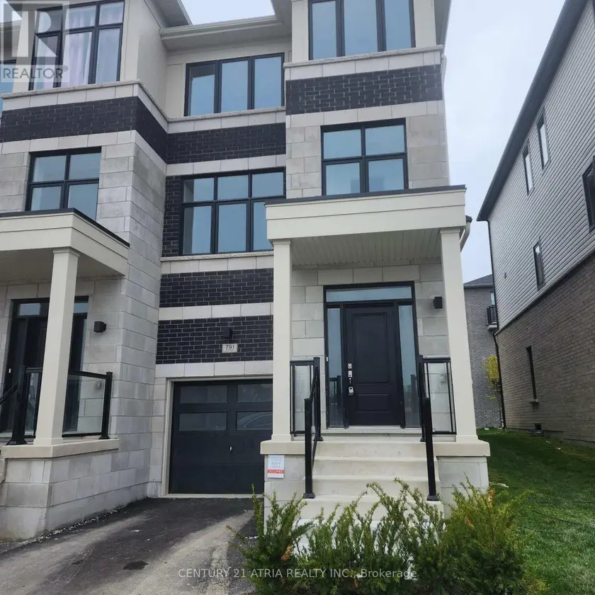 Townhouse at 791 CHINOOK PATH, Oshawa