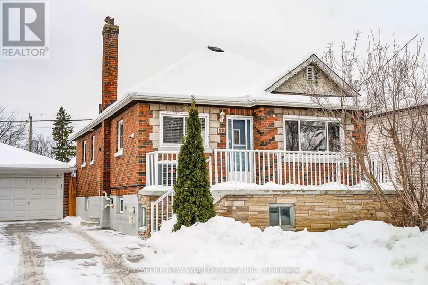 Detached at 137 BANTING AVENUE, Oshawa