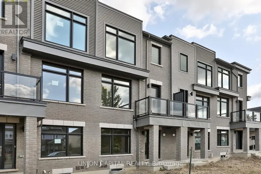 Townhouse at 83 SORBARA WAY