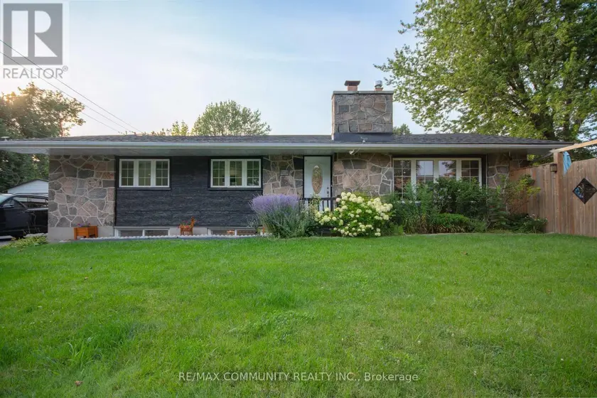 Detached at 167 SIMPSON ROAD, Ajax