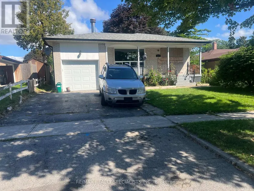 Detached at 22 GRISELDA CRESCENT, Toronto