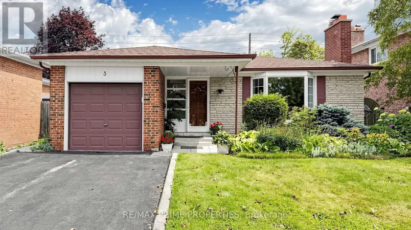 Detached at 3 LEESWOOD CRESCENT E, Toronto