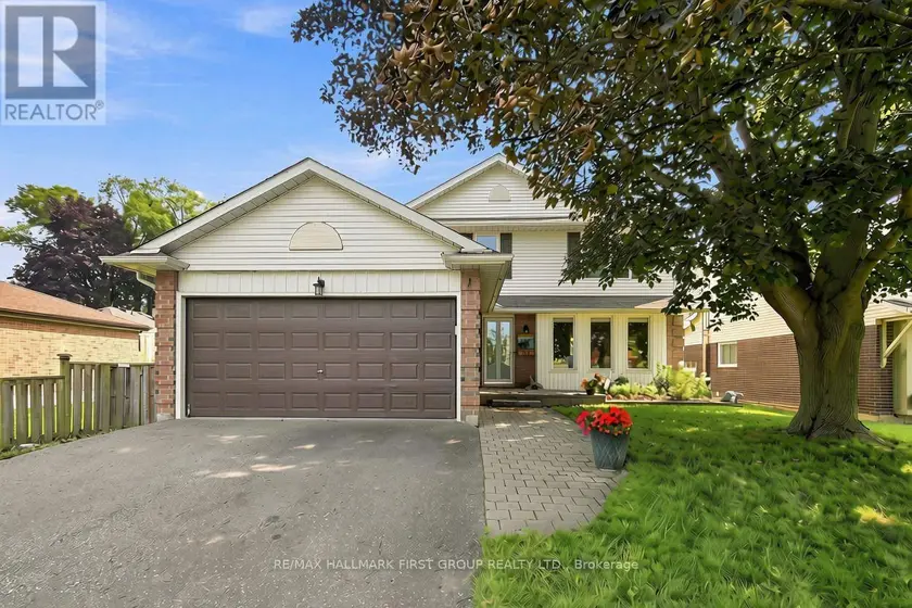 Detached at 119 FREDERICK STREET, Whitby