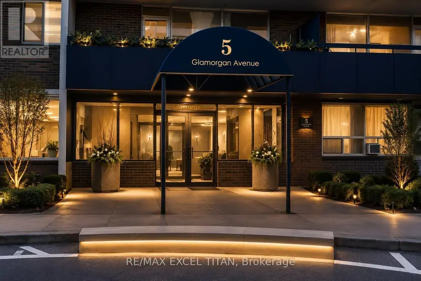 Apartment at 910 - 5 GLAMORGAN AVENUE, Toronto
