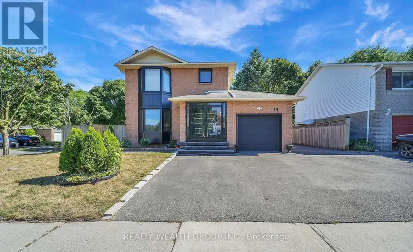 Detached at 19 GLENABBEY DRIVE, Clarington