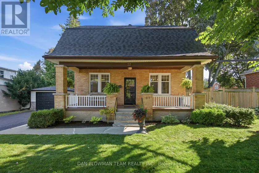 Detached at 37 WELLINGTON STREET, Clarington