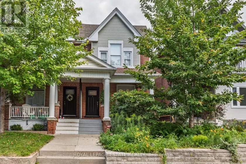 Semi-Detached/Link at 48 BLOOMFIELD AVENUE, Toronto