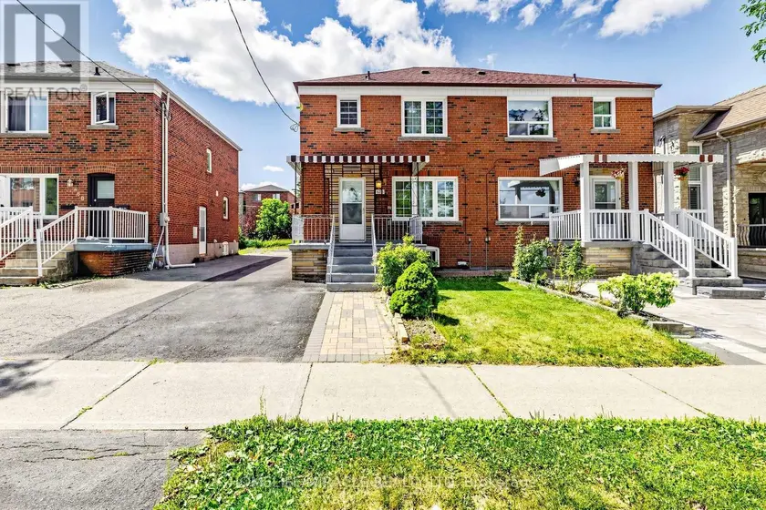 Semi-Detached/Link at 470 MIDLAND AVENUE, Toronto