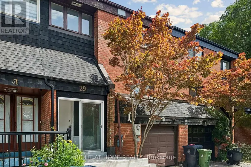 Townhouse at 29 CHEATHAM PLACE, Toronto