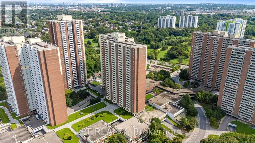 Apartment at 2811 - 5 MASSEY SQUARE, Toronto