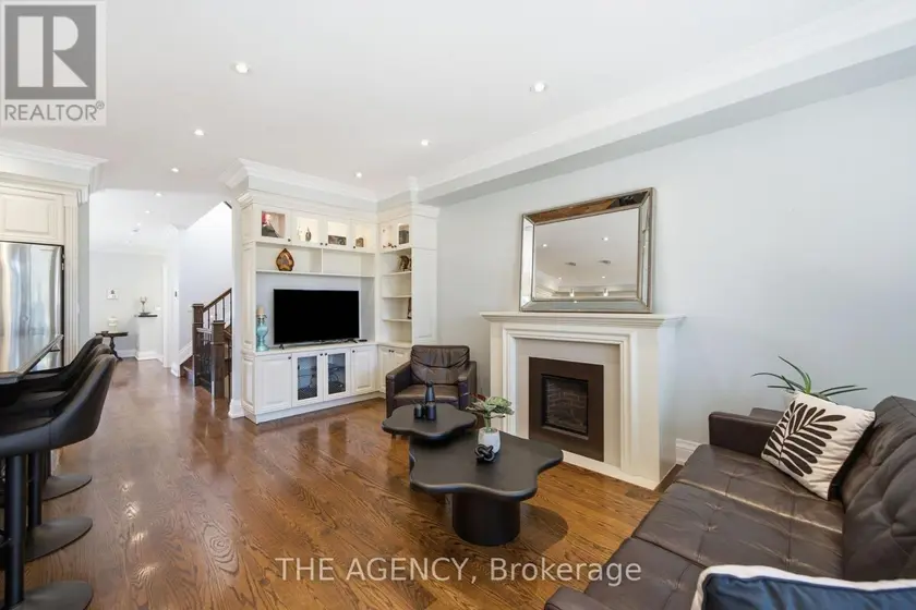 Detached at 11 NORTHBROOK ROAD, Toronto