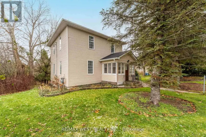 Detached at 4 CORYELL STREET, Scugog