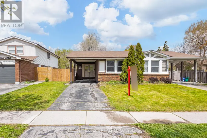 Semi-Detached/Link at 122 ORMOND DRIVE, Oshawa