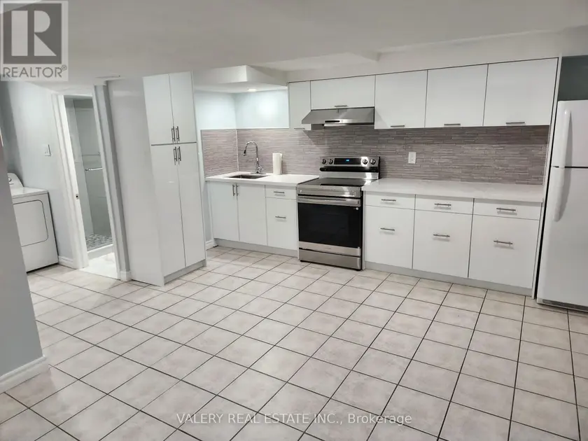 Detached at 28 ILES STREET, Ajax