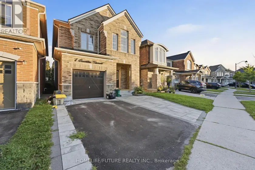 Detached at 7 BEVERTON CRESCENT, Ajax
