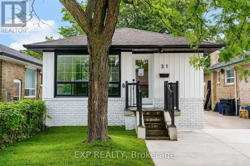 Detached at 31A LAUREL AVENUE, Toronto